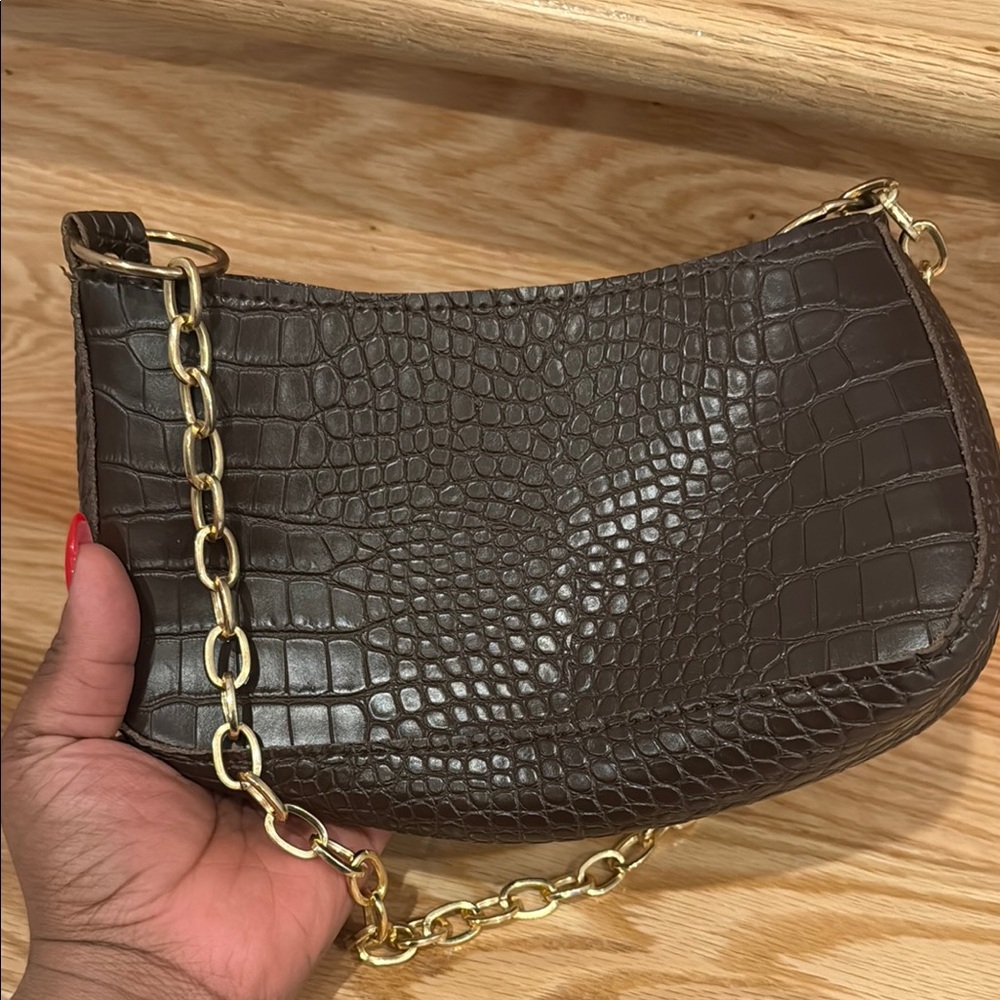 Elegant Brown and Gold Textured Shoulder Bag